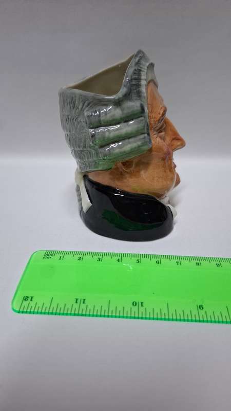 Royal Doulton Medium Size  Character Jug  "The Lawyer" D.6504  - Excellent Condition