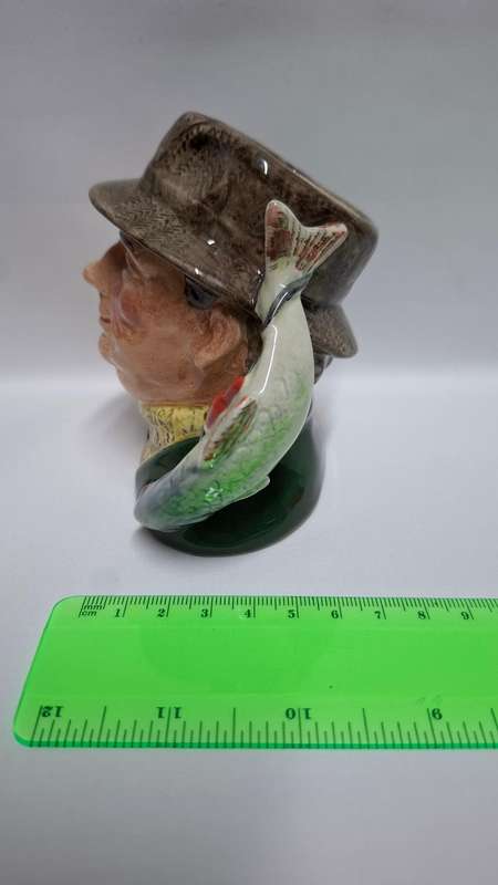 Royal Doulton Medium Toby Jug "The Angler " D.6866  - Excellent Condition