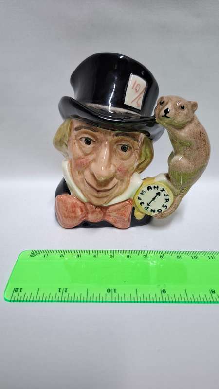 Royal Doulton  Medium Size Character Jug "Mad Hatter D.6602"  - Excellent Condition