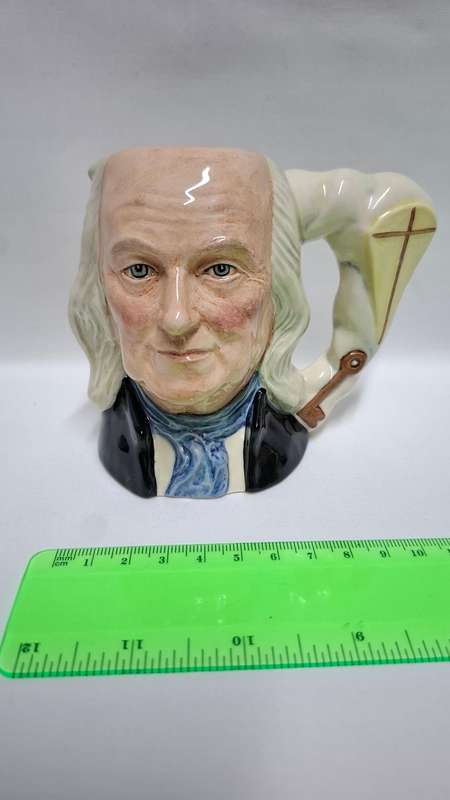 Royal Doulton  Medium Size Character Jug "Benjamin Franklin" D.6695 - Excellent Condition