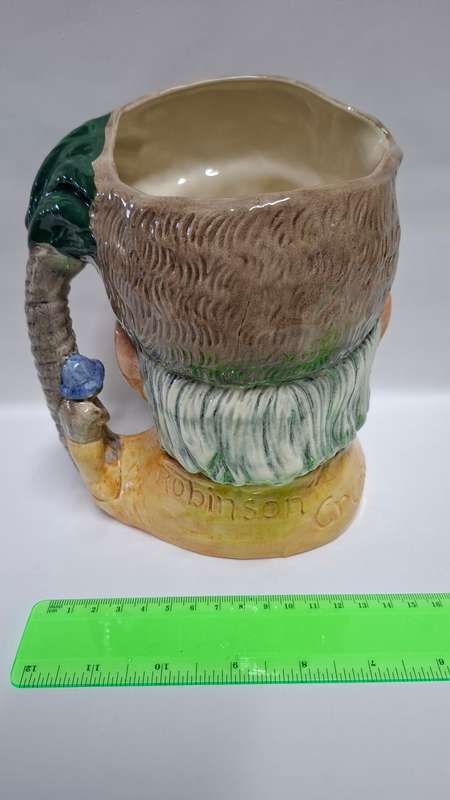 Royal Doulton Large Toby Jug "Robinson Crusoe " D. 6539 - Excellent Condition