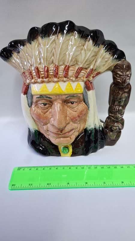 Royal Doulton Large Toby Jug " North American Indian " D. 6611 - Excellent Condition