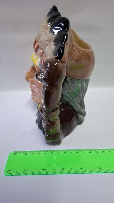 Royal Doulton Large Toby Jug " North American Indian " D. 6611 - Excellent Condition