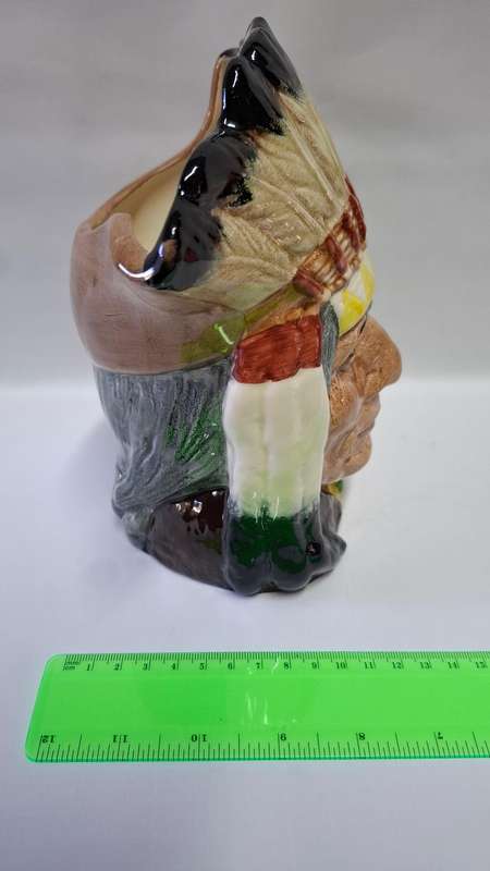 Royal Doulton Large Toby Jug " North American Indian " D. 6611 - Excellent Condition