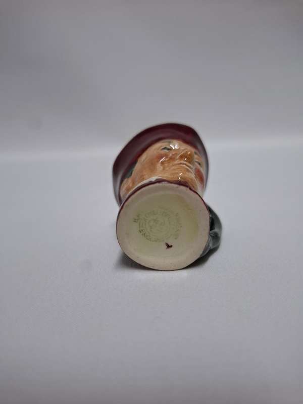 Royal Doulton Miniature Toby Jug " Cardinal "  - Excellent Condition