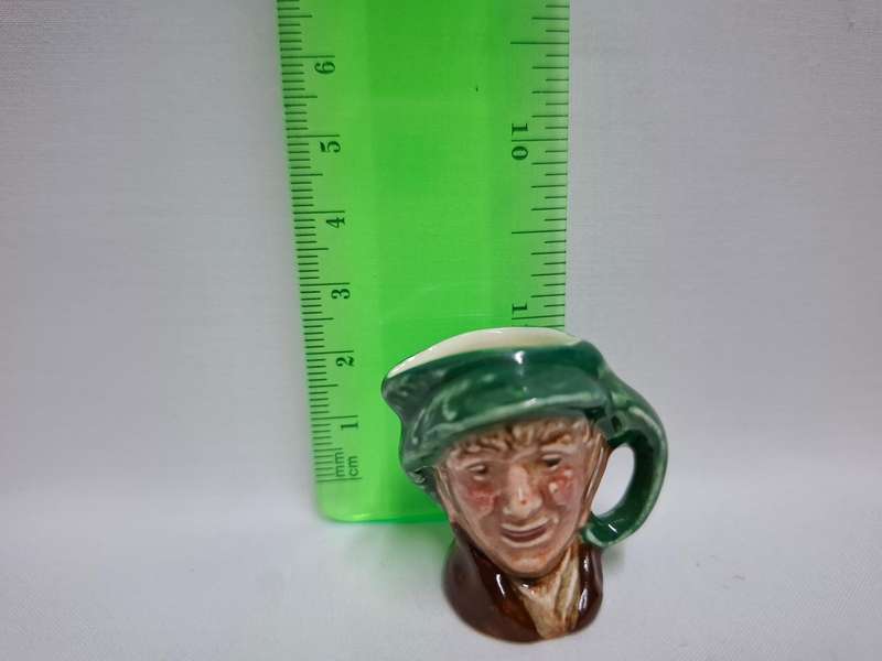 Royal Doulton Miniature Toby Jug "Arriet" D. 6256 - Excellent Condition