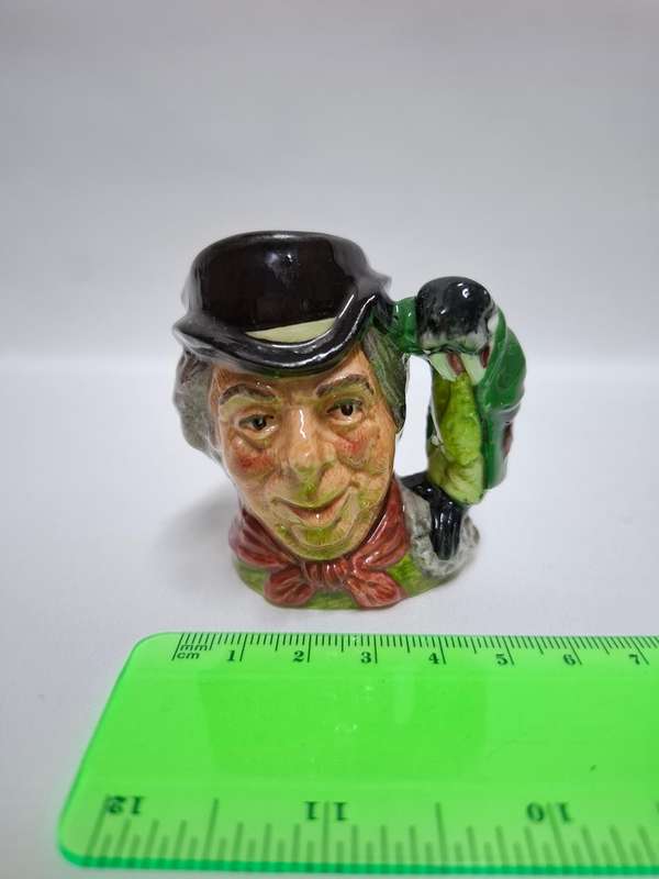 Royal Doulton Small Toby Jug "The Walrus and Carpenter " D. 6608 - Excellent Condition