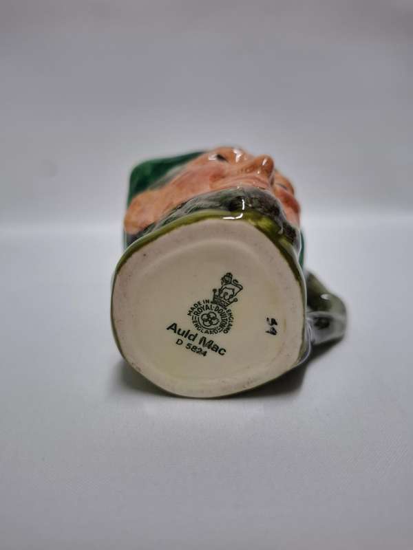Royal Doulton Small Toby Jug "Auld Mac" D. 5824 - Excellent Condition