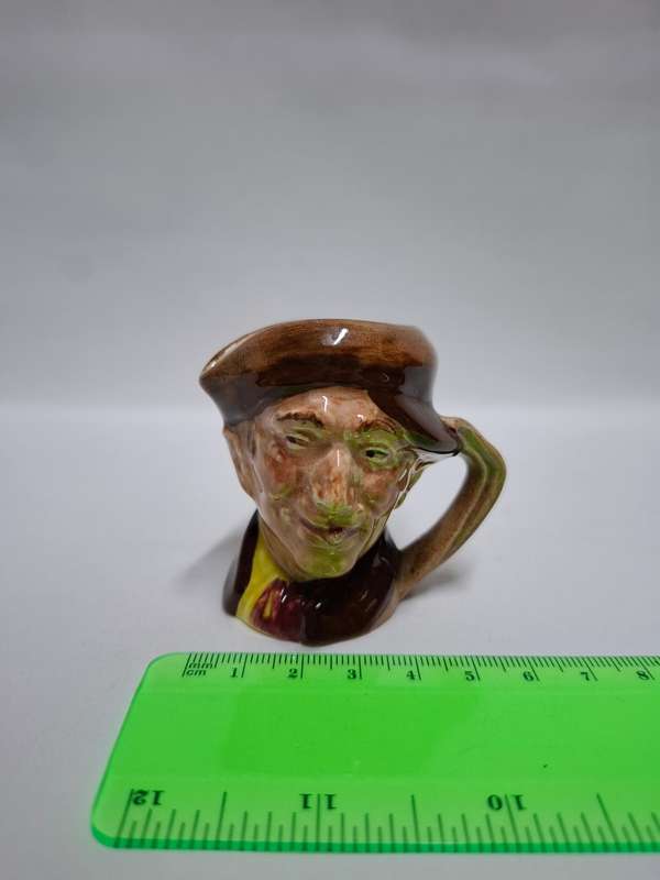 Royal Doulton Small Toby Jug "Arry"  D.5757 - Excellent Condition
