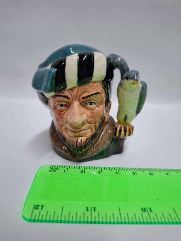 Royal Doulton Small Toby Jug "The Falconer" D. 6547 - Excellent Condition