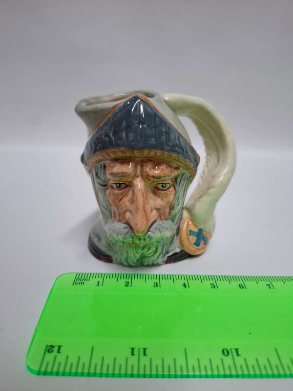 Royal Doulton Small Toby Jug "Don Quixote " D. 6511 - Excellent Condition