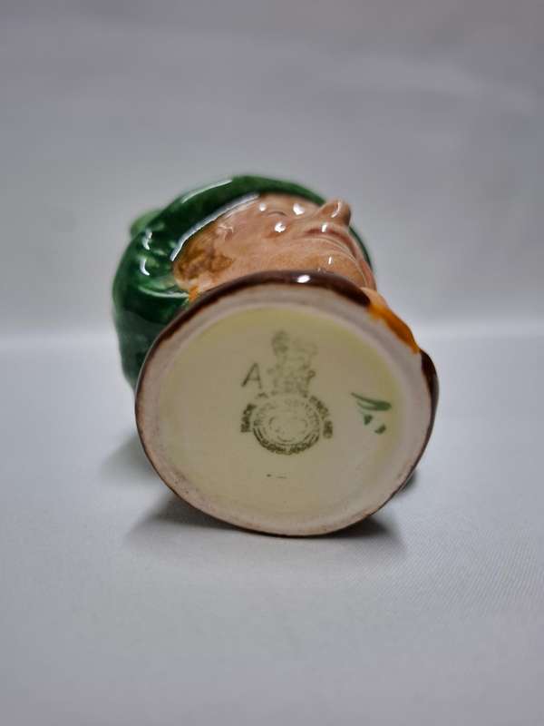 Royal Doulton Small Toby Jug "Arriet" D. 6256 - Excellent Condition