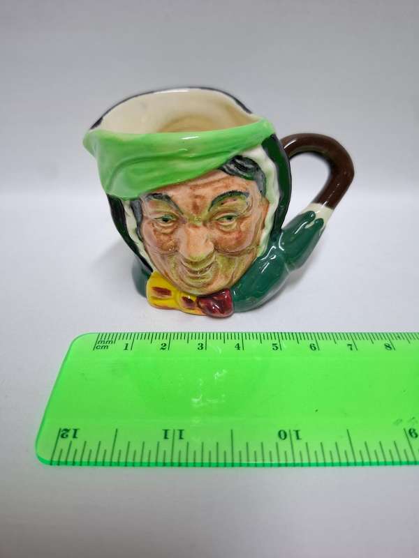 Royal Doulton Small Toby Jug "Sairey Gamp" D. 6045 - Excellent Condition