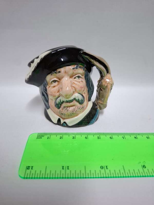 Royal Doulton Small Toby Jug " Sancho Panca " D. 6518 - Excellent Condition