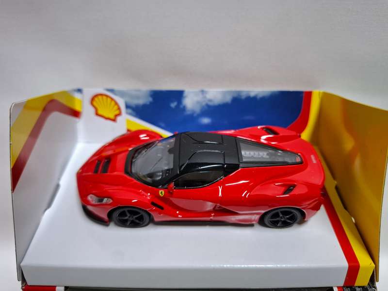 LAFerrari Diecast 1/43 scale Shell's Innovation Partnership With Ferrari- Good Condition
