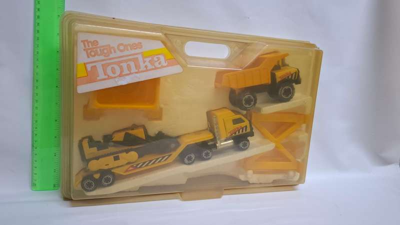 Vintage 80's Tonka Tough Ones 1005 Construction Site Set in Original Carrying Case