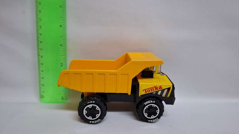 Vintage 80's Tonka Tough Ones 1005 Construction Site Set in Original Carrying Case