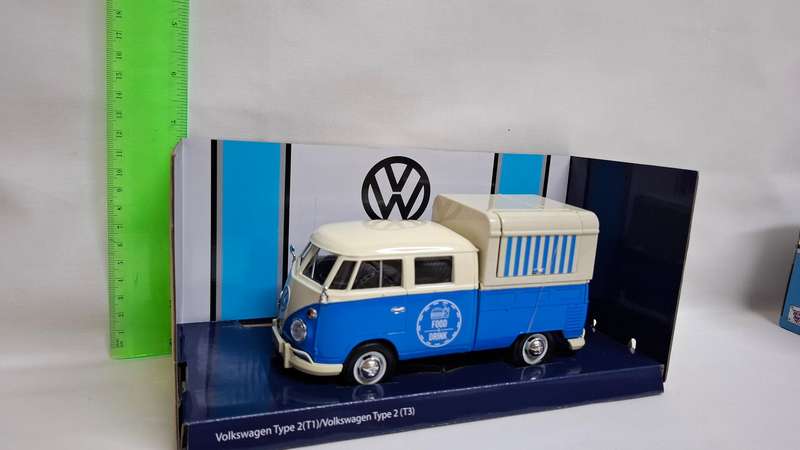 Vintage MotorMax Diecast Volkwagen Kombi FoodTruck Collectable - Excellent Condition