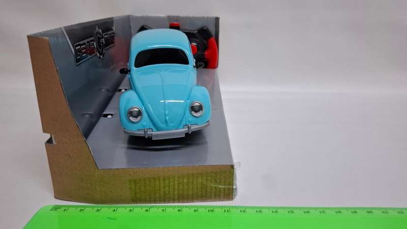 Vintage Gear GMax Remote Control 1963 Volkswagen Beetle 1:26 Scale - Good Condition