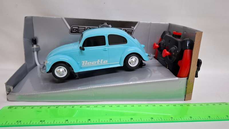 Vintage Gear GMax Remote Control 1963 Volkswagen Beetle 1:26 Scale - Good Condition