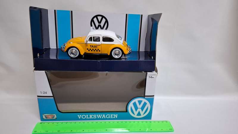 Vintage MotorMax Diecast Volkwagen Beetle Taxi Collectable - Excellent Condition