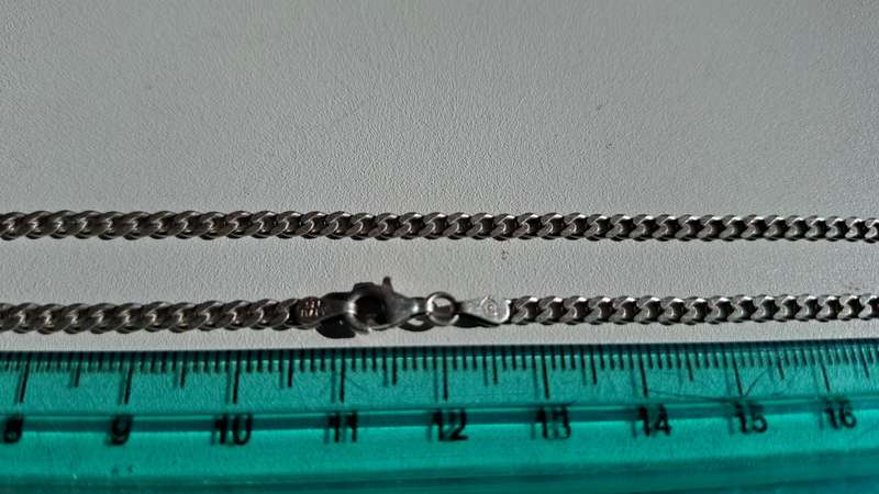 Stunning Italy 925 Silver Link Chain (54 cm Long) in Excellent Condition - (8.6 grams)