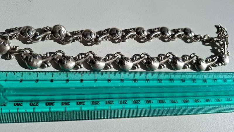 Stunning Costume Necklace with Kettle Motives in Good Condition