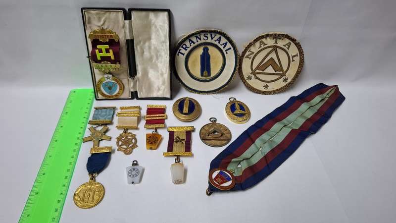 Vintage Collection of Masonic Badges and Medals - Good Condition