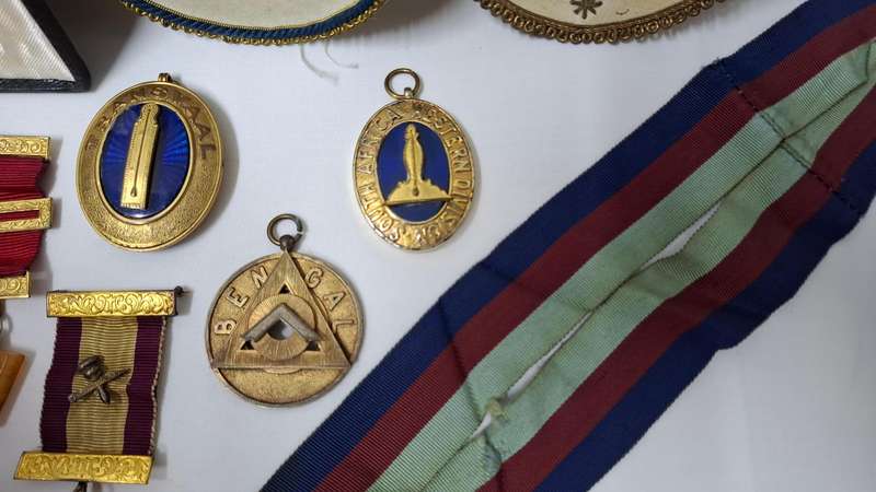 Vintage Collection of Masonic Badges and Medals - Good Condition
