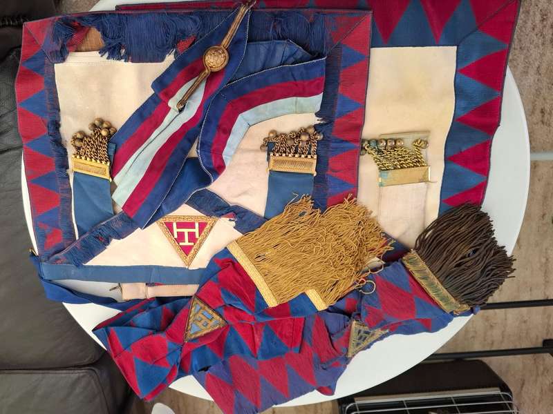 Lot of Freemason Memorabillia (View images as part of Description) Lot 2/5
