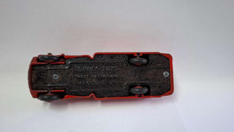 Very Rare Vintage Dinky Toys- Meccano Studbaker Mobilgas Oil Tank- Well Played Condition