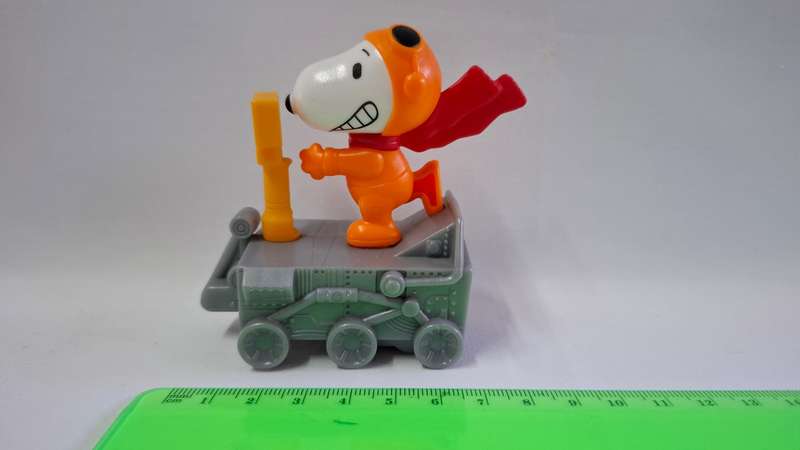 McDonald's Snoopy NASA Space Buggy Happy Meal Toy from 2019- Excellent Condition