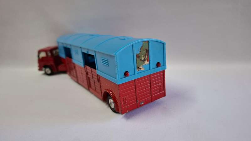 Vintage Corgi Toys Diecast  "Bedford Tractor Unit With Horse Box" - Well Played Condition