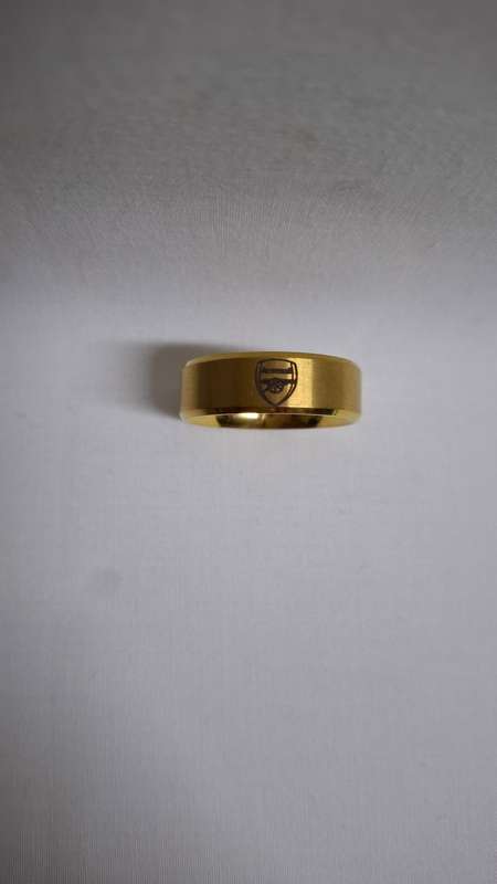 Stunning Unisex Arsenal Gold Plated Novelty Ring - Excellent Condition