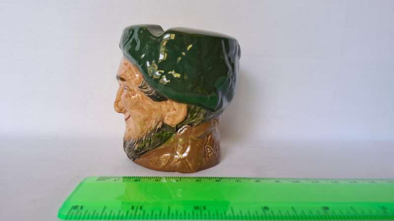 Royal Doulton Toby Jug Ash Bowl "Auld Mac" D. 8292 - Excellent Condition