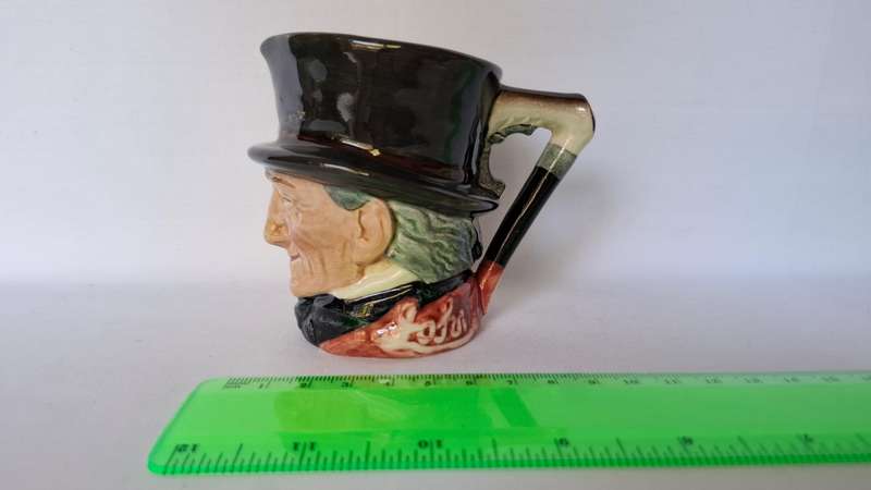 Royal Doulton Small Toby Jug "John Peel" D. 5731 - Excellent Condition