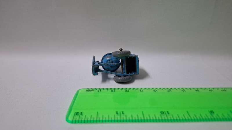 Vintage Lesney Diecast No. 3 Cement Mixer - Good Condition