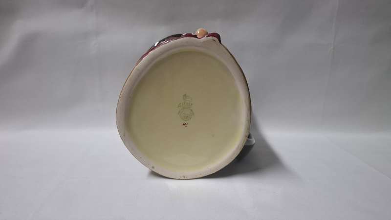 Royal Doulton Large Toby Jug "Sam Weller" D.6064 - Excellent Condition