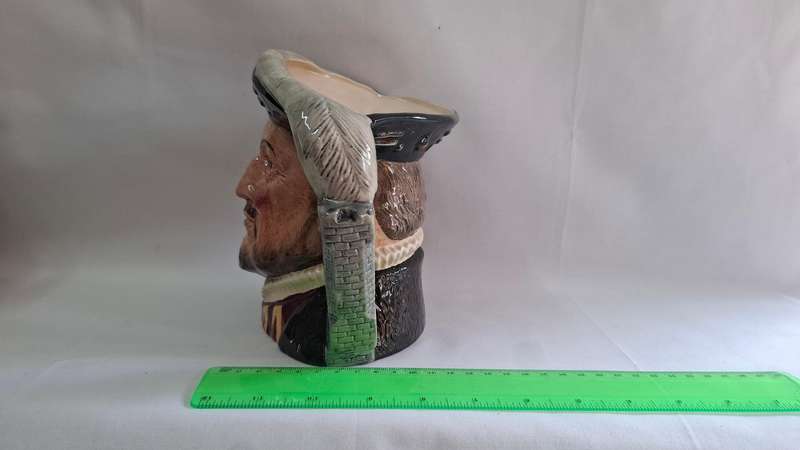 Royal Doulton Large Toby Jug "Henry Vlll" D.6642 - Excellent Condition