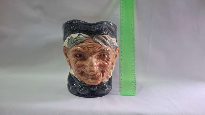 Royal Doulton Large Toby Jug "Granny" D.5521 - Excellent Condition