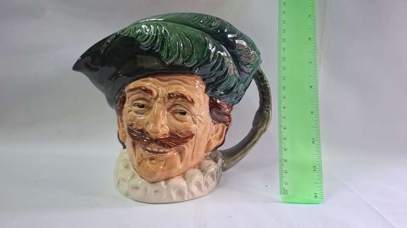 Royal Doulton Large Toby Jug "Cavalier" D.6114 - Excellent Condition