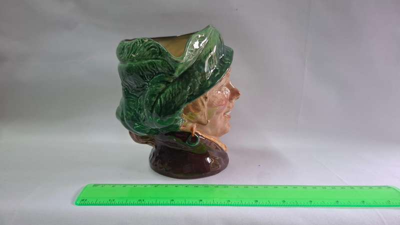 Royal Doulton Large Toby Jug "Arriet" D.6208 - Excellent Condition