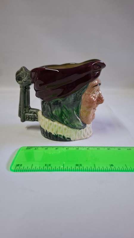 Royal Doulton Small Toby Jug "Simon The Cellarer" D. 5616 - Excellent Condition