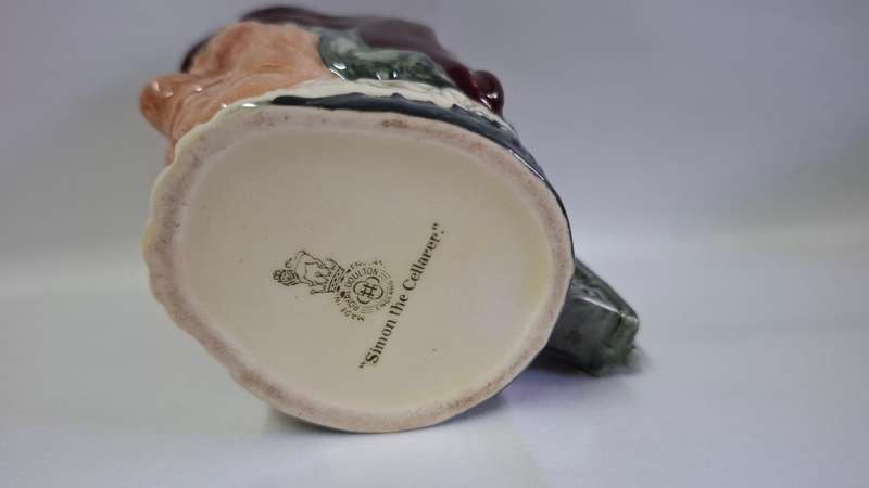Royal Doulton Small Toby Jug "Simon The Cellarer" D. 5616 - Excellent Condition