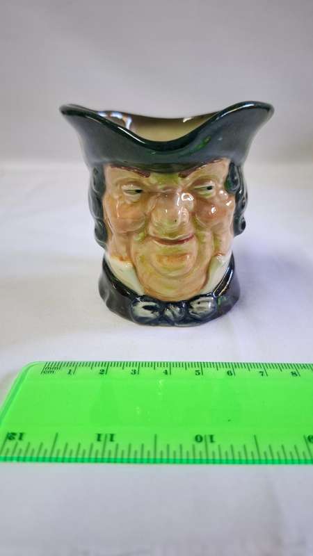 Royal Doulton Small Toby Jug "Parson Brown" D. 5529 - Excellent Condition