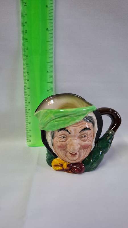 Royal Doulton Small Toby Jug "Sairey Gamp" D. 6045 - Excellent Condition