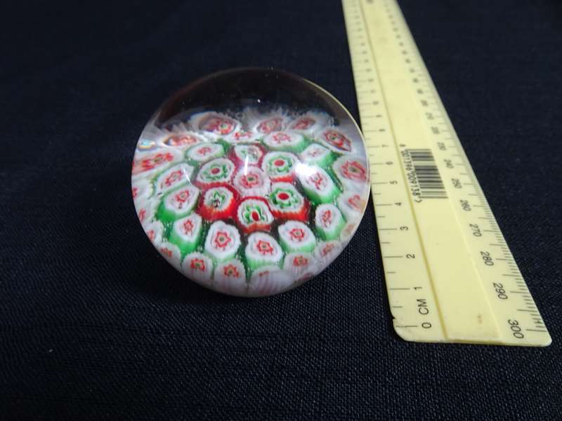 Beautifull Vintage Glass Paperweight
