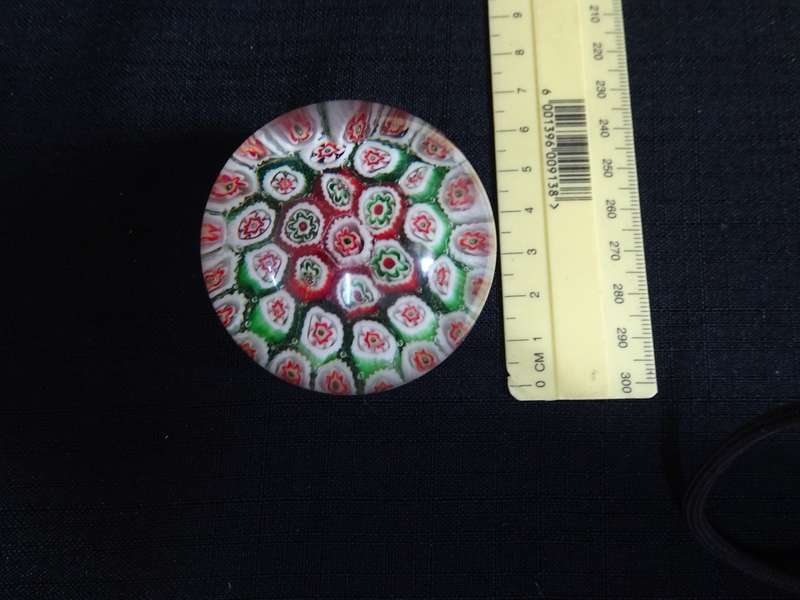 Beautifull Vintage Glass Paperweight