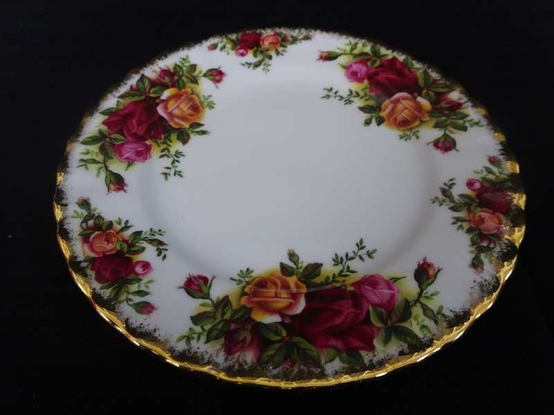 Three Beautiful Vintage Royal Albert "Old Country Roses"-Bone China Side Plate Dishes (BIDDING ONE)