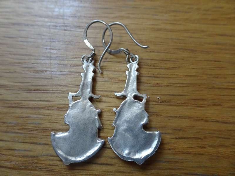 Lovely Pair Of Sterling Silver 1990's Queen Cleopatra Egyptian Earrings-Clearly Marked 925-5.2 Gram